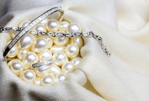 gold jewellery